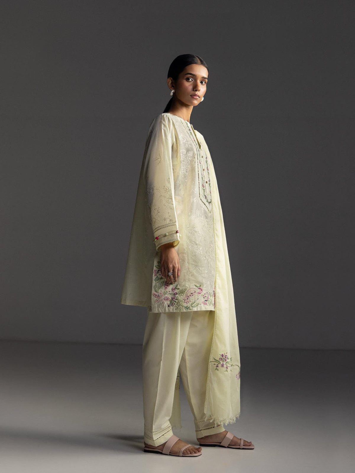Zara Shahjahan | Coco Lawn 26 | Liora-8B by Zara Shahjahan - Designer Dress  - Type : Ladies Clothes - Available at Libayah - 100% Original 
