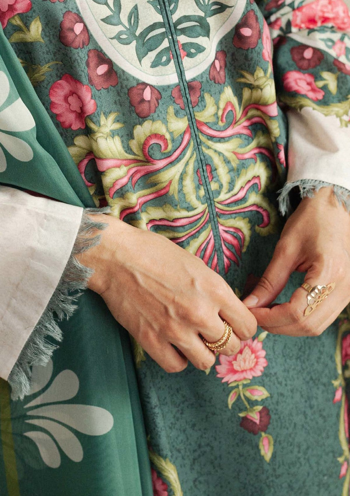 Zara Shahjahan | Coco Prints 25 | Sol-9A by Zara Shahjahan - Designer Dress  - Type : Ladies Clothes - Available at Libayah - 100% Original 