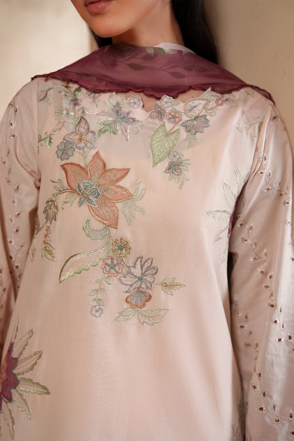 Iznik | Eid lawn | EL-04 Embroidered Lawn by Iznik - Designer Dress  - Type : Ladies Clothes - Available at Libayah - 100% Original 