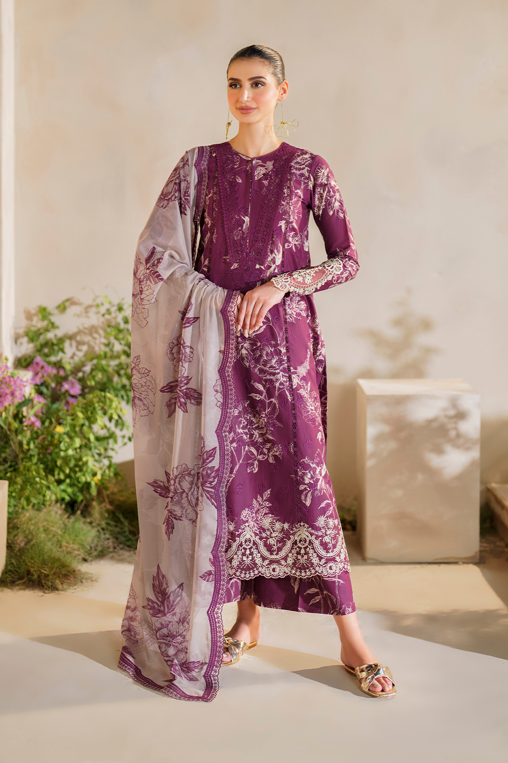 Iznik | Festive lawn 24 | SFL-04 by Iznik - Designer Dress - Type: Ladies Clothes - Available at Libayah - 100% Original