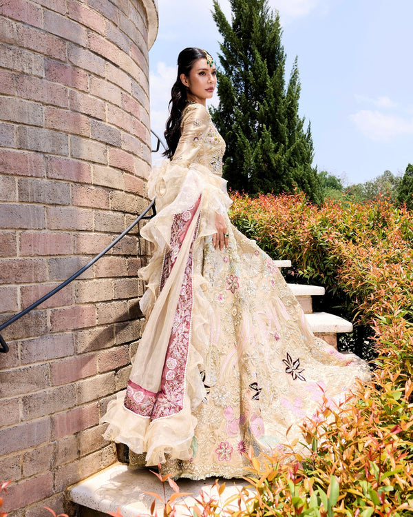 Mysie by Tahira | Alara Bridals 26 | WALIYA - by Libayah - Registered Vendor of : Mysie by Tahira - 100% Original Designer Dress