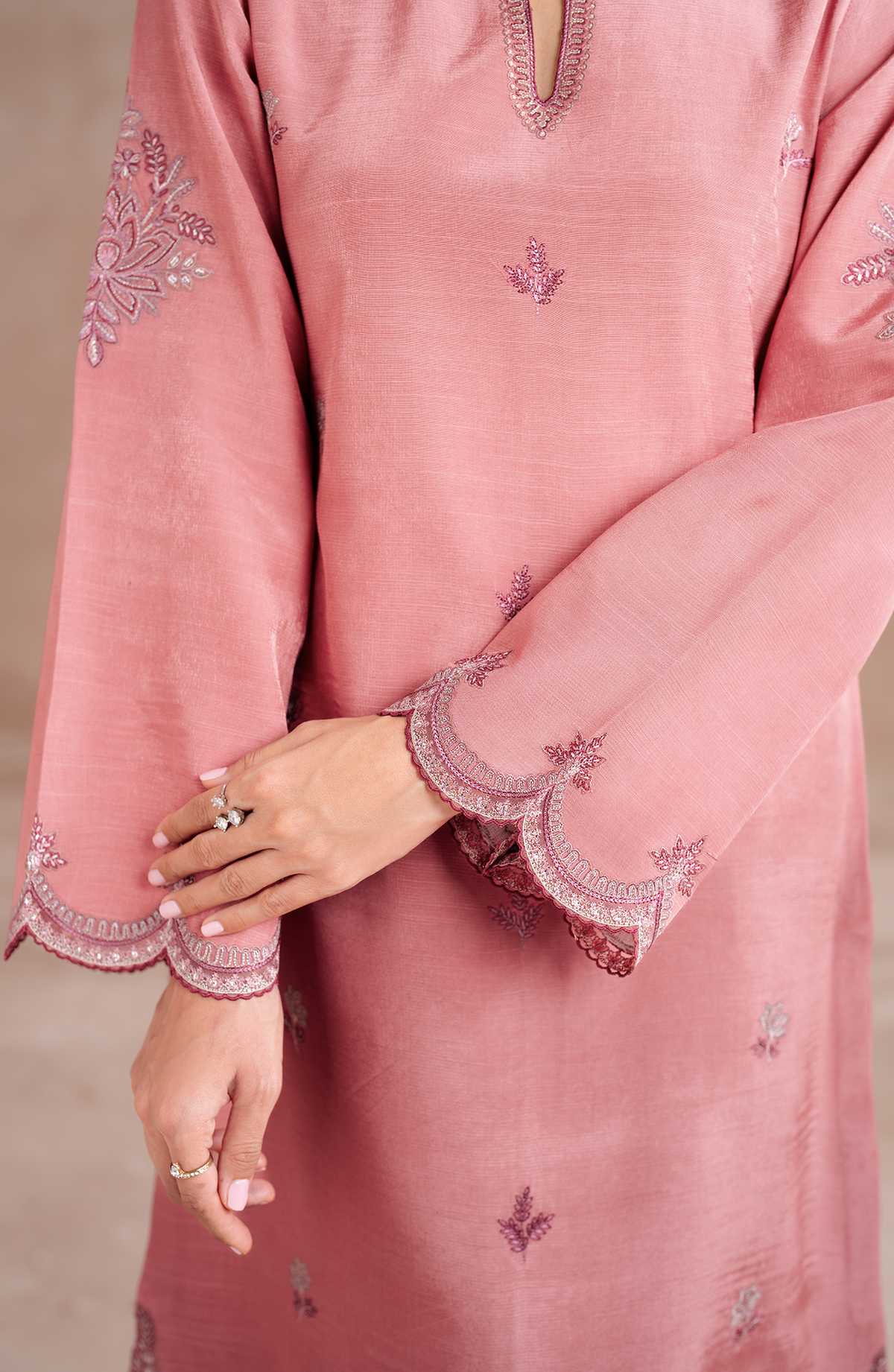Seran | Eid Luxe Pret 25 | ESHE by Seran - Designer Dress - Type: Ladies Clothes - Available at Libayah - 100% Original