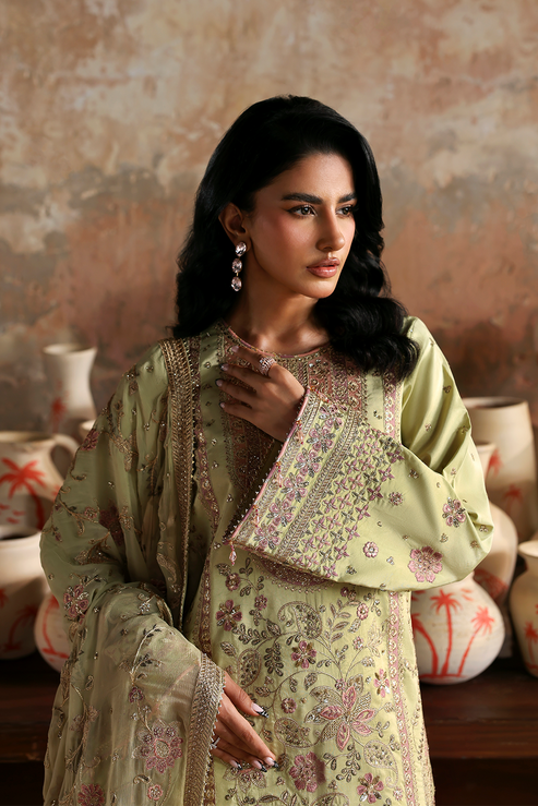 Emaan Adeel | Afsana e Silk | ZAIB by Emaan Adeel - Designer Dress - Type : Ladies Clothes - Available at Libayah - 100% Original 