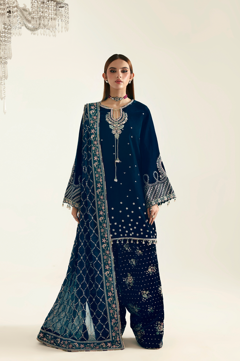 JAHANARA – authentic Pakistani formal dress from the Emaan Adeel Zarposh Velvet 25 collection for women in the UK.