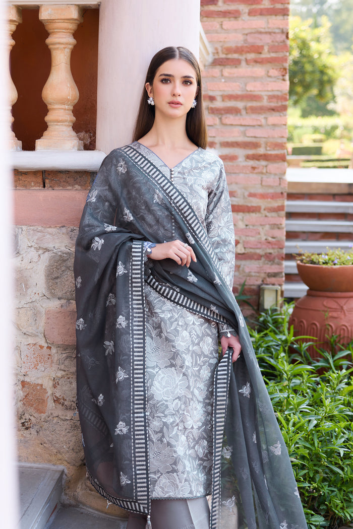 Farasha | Sorine Summer 26 | Orchid Night by Farasha - Designer Dress  - Type : Ladies Clothes - Available at Libayah - 100% Original 