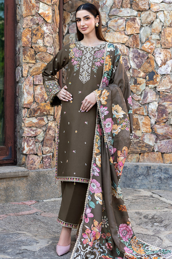 Sandlit – authentic Pakistani dress from the Farasha Eminence Khaddar 25 collection for women in the UK