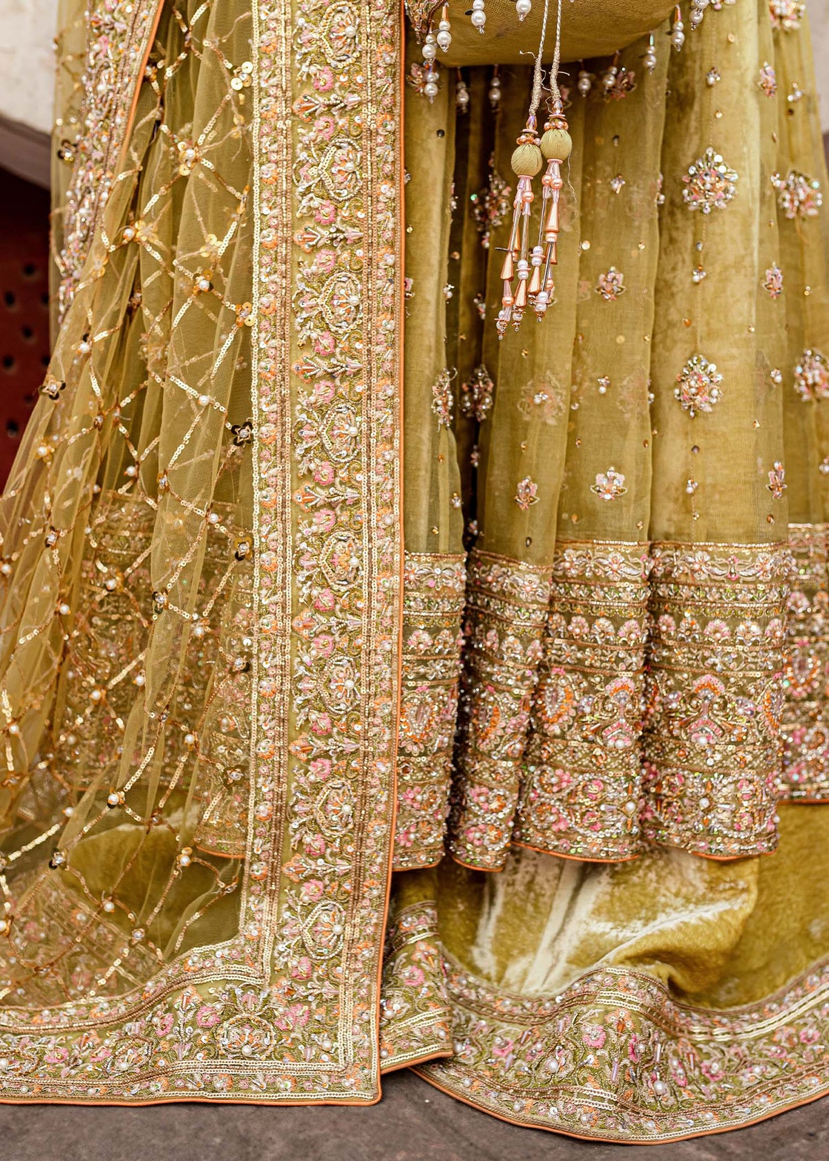 Kanwal Malik | Wedding Formals and Bridals | SUNEHRI by Kanwal Malik - Designer Dress - Type: Ladies Clothes - Available at Libayah - 100% Original