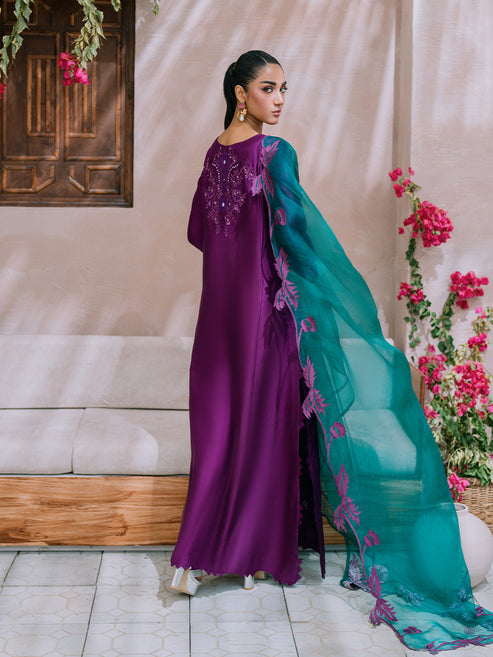 Farah Zubair | Luxury Pret | Ravina by Farah Zubair - Designer Dress - Type: Ladies Clothes - Available at Libayah - 100% Original