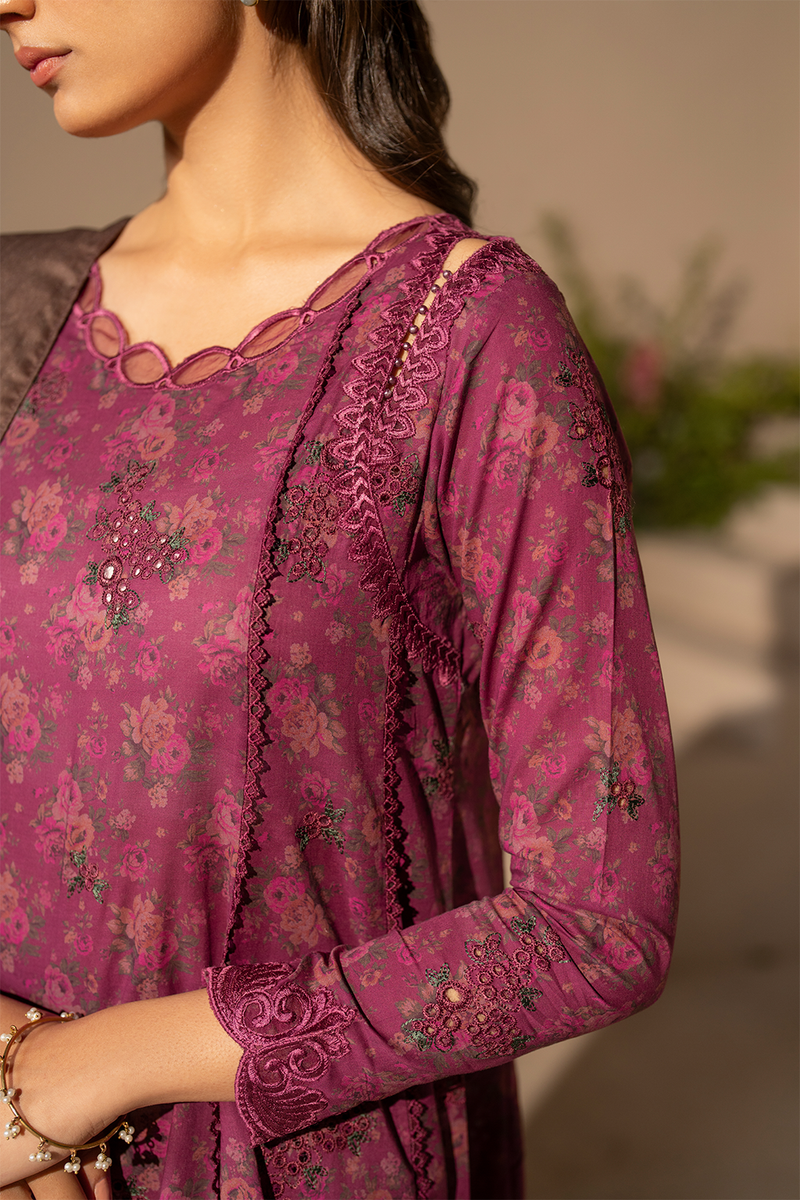 Iznik | Festive Lawn 25 | EFL-09 by Iznik - Designer Dress - Type: Ladies Clothes - Available at Libayah - 100% Original