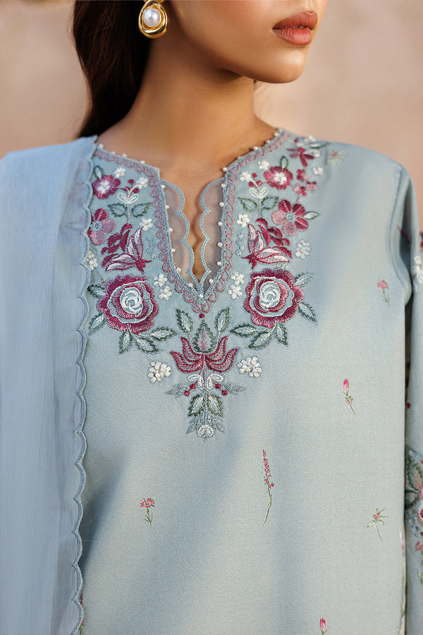 Iznik | Printed Lawn 26 | UE-675 Printed Lawn by Iznik - Designer Dress  - Type : Ladies Clothes - Available at Libayah - 100% Original 