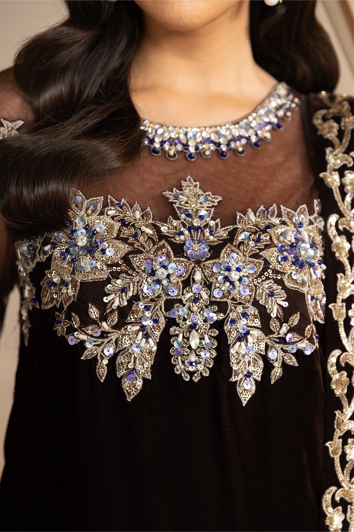 AF-VLT-2211-Aries – authentic Pakistani formal dress from the Alizeh Lamour 25 collection for women in the UK.