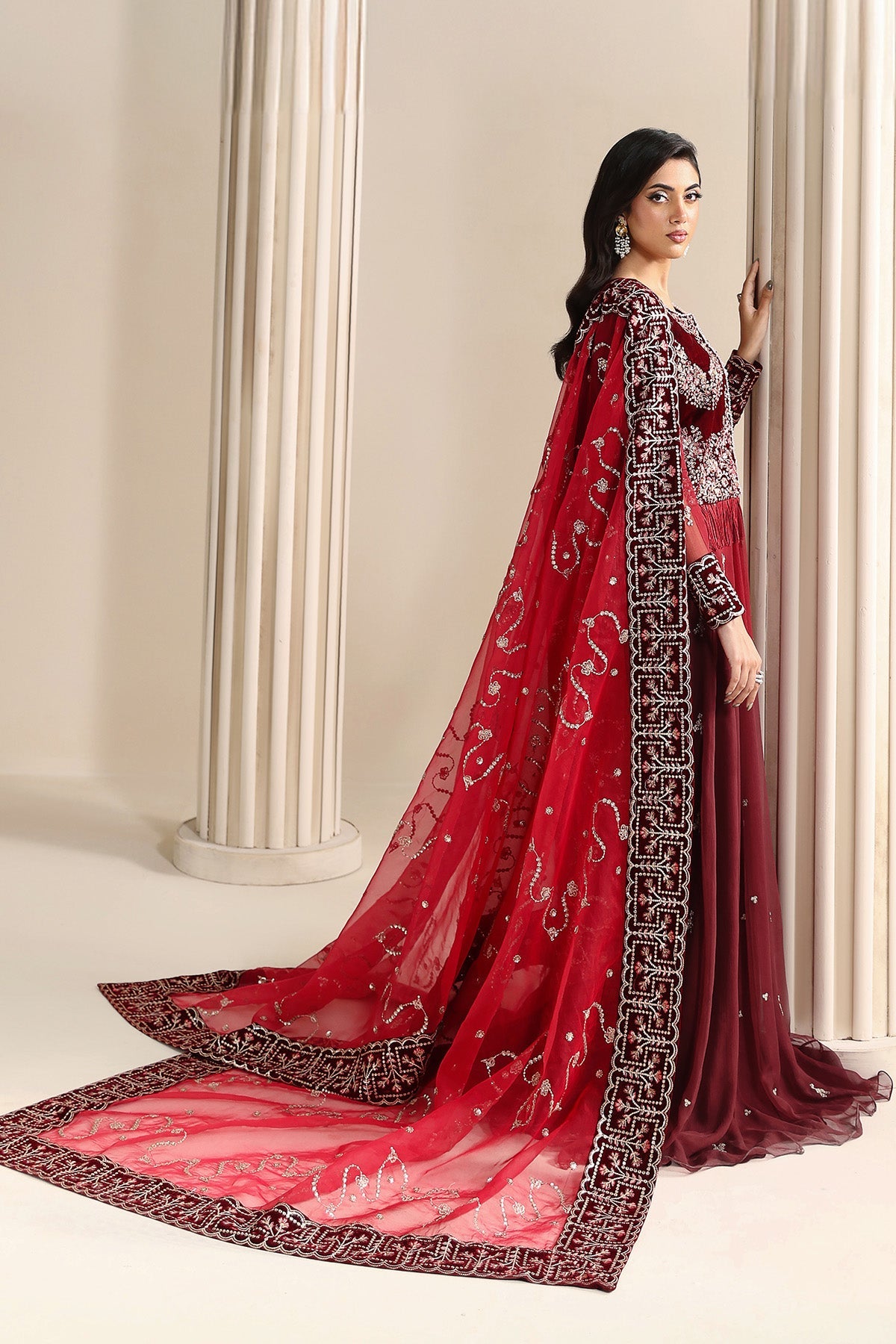 AF-VLT-2209-Cherie – authentic Pakistani formal dress from the Alizeh Lamour 25 collection for women in the UK.