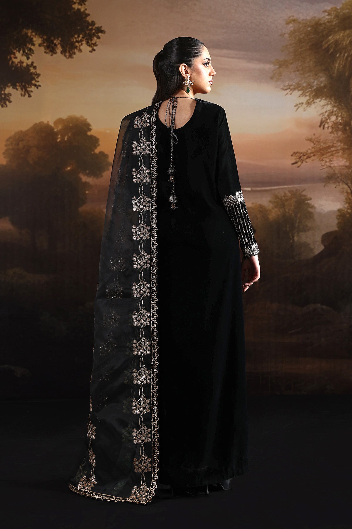 AF-VLT-2212-Celeste – authentic Pakistani formal dress from the Alizeh Lamour 25 collection for women in the UK.