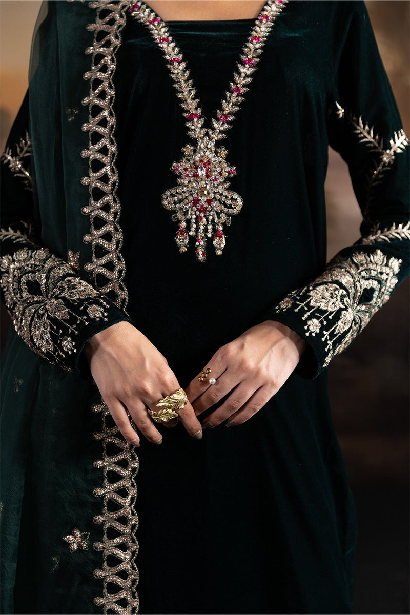 AF-VLT-2210-Vinni – authentic Pakistani formal dress from the Alizeh Lamour 25 collection for women in the UK.