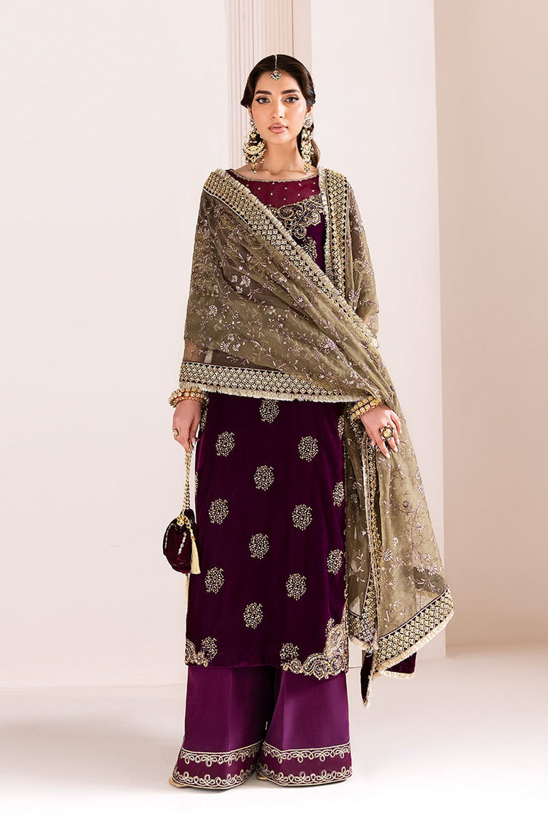 Alizeh | Makhmal Luxury Velvet Edit | Zarlish by Alizeh - Designer Dress  - Type : Ladies Clothes - Available at Libayah - 100% Original 