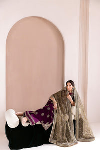 Alizeh | Makhmal Luxury Velvet Edit | Zarlish by Alizeh - Designer Dress  - Type : Ladies Clothes - Available at Libayah - 100% Original 