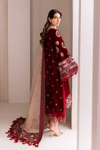 Alizeh | Makhmal Luxury Velvet Edit | Velzari by Alizeh - Designer Dress  - Type : Ladies Clothes - Available at Libayah - 100% Original 