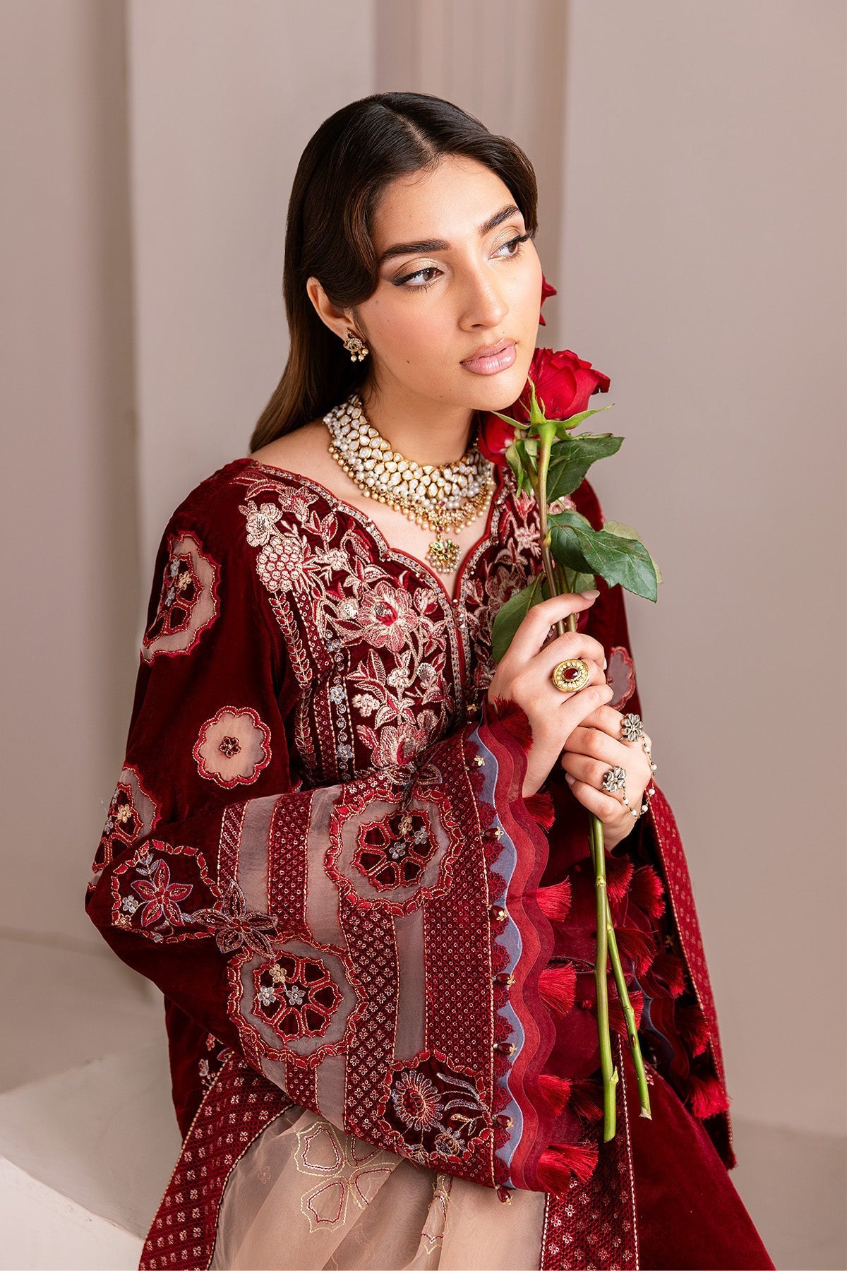 Alizeh | Makhmal Luxury Velvet Edit | Velzari by Alizeh - Designer Dress  - Type : Ladies Clothes - Available at Libayah - 100% Original 