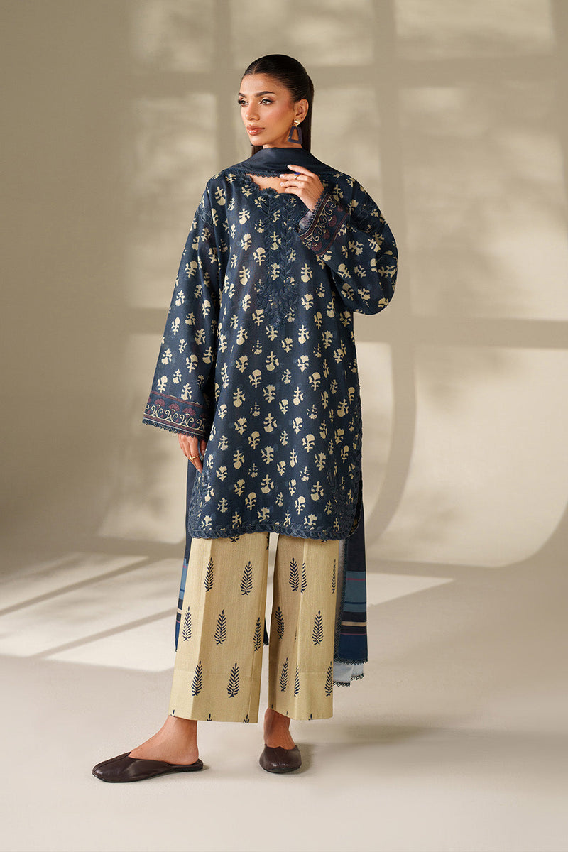 Iznik | Winter Chapter 25 | UE-560 Printed Khaddar by Iznik - Designer Dress - Type : Ladies Clothes - Available at Libayah - 100% Original 