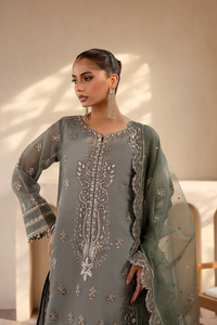 Emaan Adeel | Noore Festive Formals | VELIZA by Emaan Adeel - Designer Dress - Type: Ladies Clothes - Available at Libayah - 100% Original