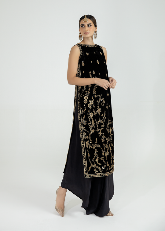 Purple Haze Pret Studio | Apsara Formals | Obsidian by Purple Haze - Designer Dress - Type: Ladies Clothes - Available at Libayah - 100% Original