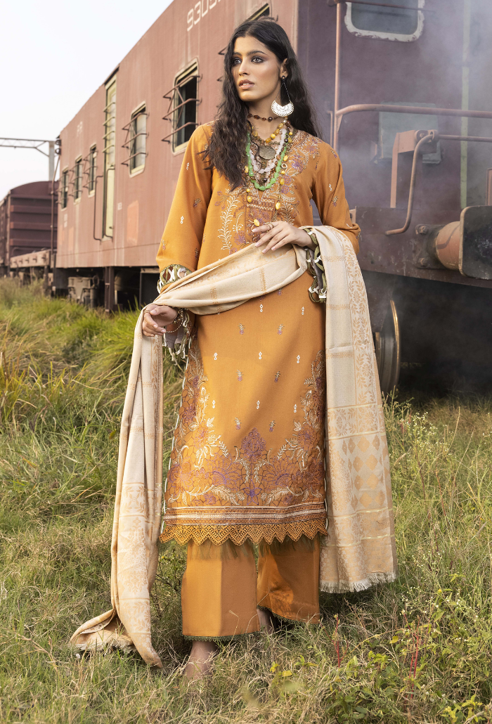 Humdum | Ragheer 24 | Rahgeer - D09 by Humdum - Designer Dress - Type: Ladies Clothes - Available at Libayah - 100% Original