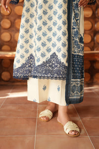 Iznik | Winter 25 | IPF-07 by Iznik - Designer Dress  - Type : Ladies Clothes - Available at Libayah - 100% Original 