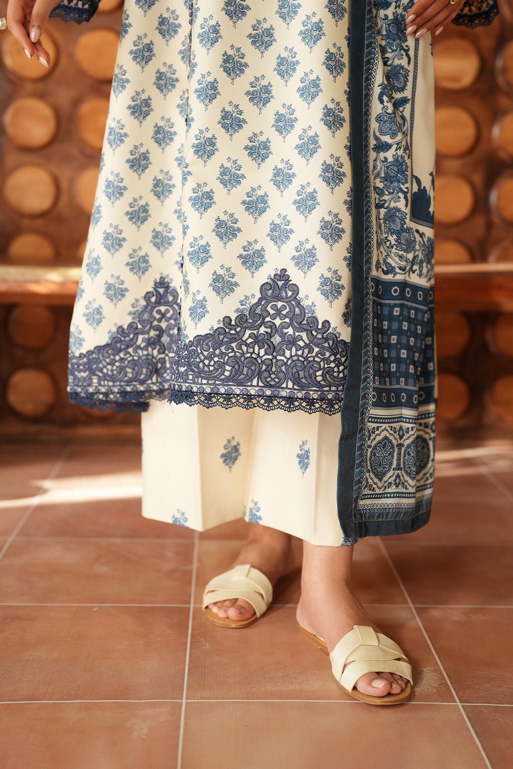 Iznik | Winter 25 | IPF-07 by Iznik - Designer Dress  - Type : Ladies Clothes - Available at Libayah - 100% Original 