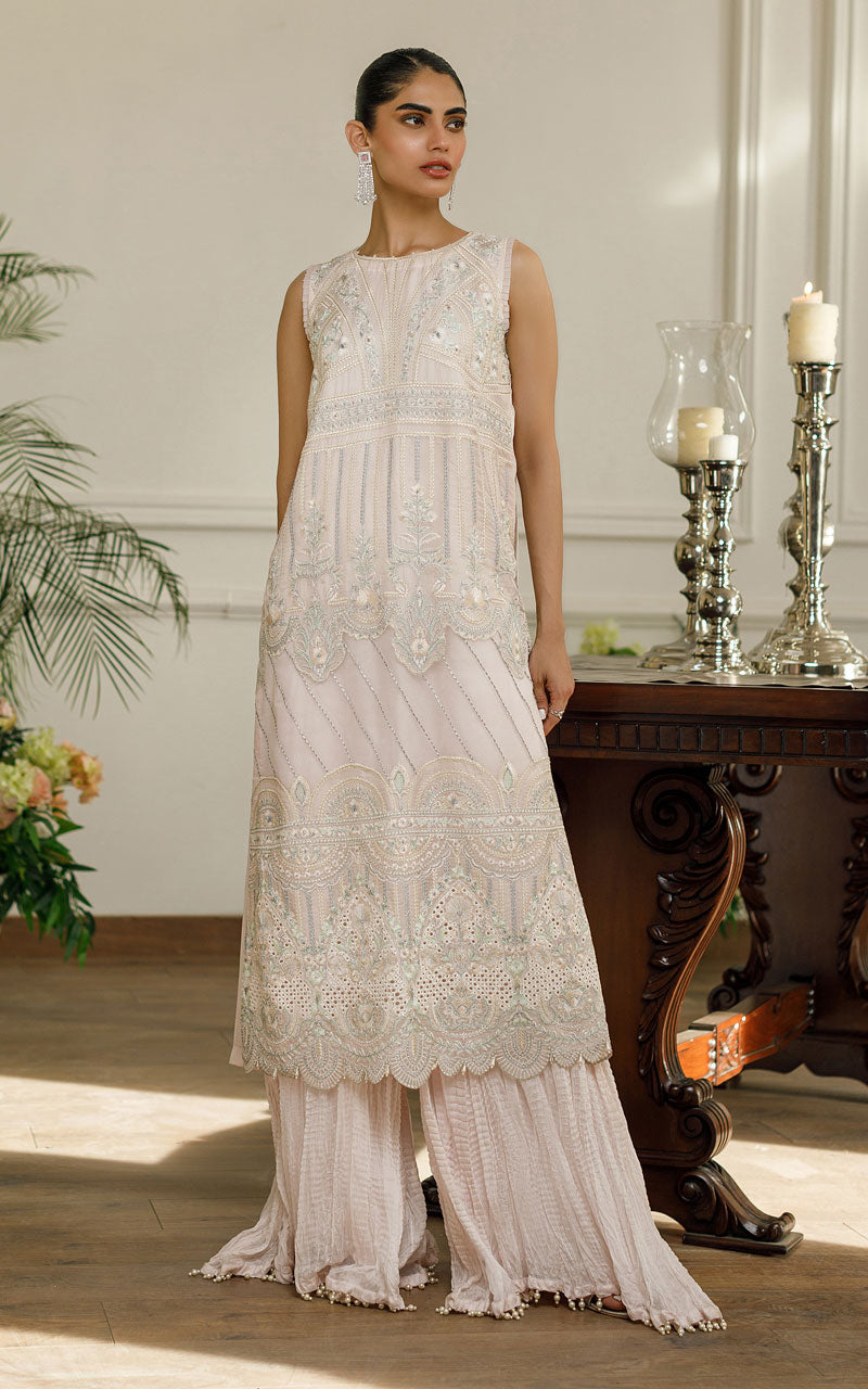 Threads and Motifs | Formal Dresses 24 | 8318.1 by Threads and Motifs - Designer Dress - Type: Ladies Clothes - Available at Libayah - 100% Original