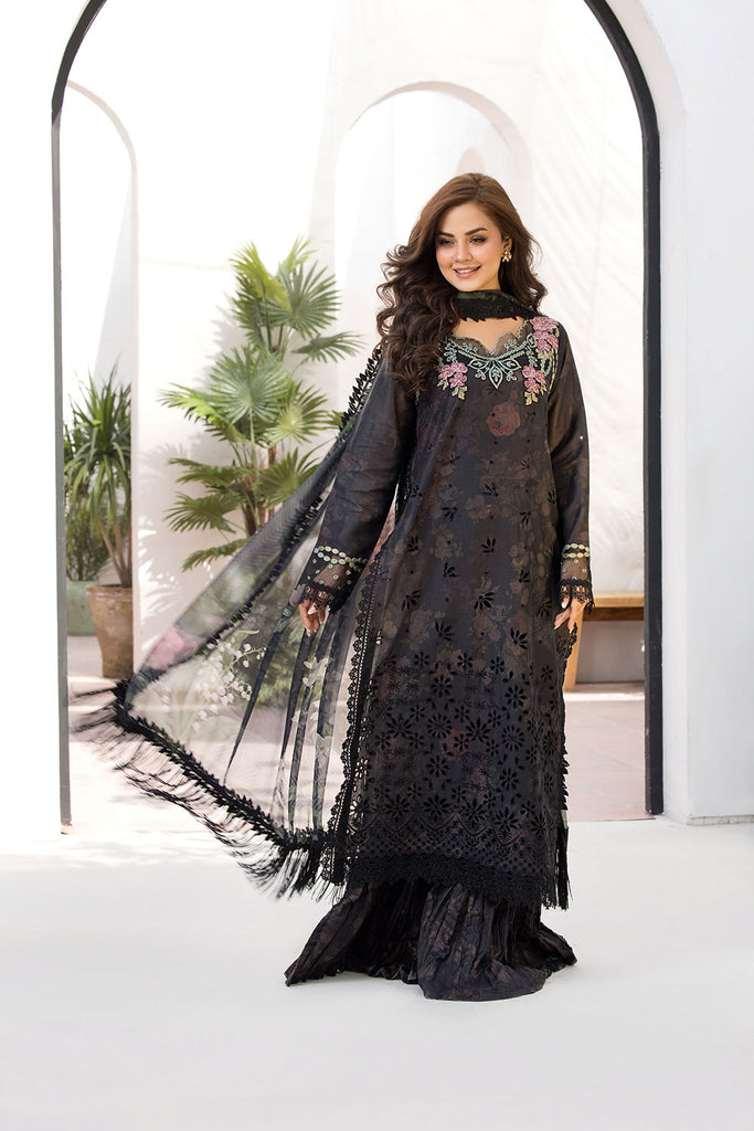 Sobia Nazir | Vital Lawn 25 | 8A by Sobia Nazir - Designer Dress - Type: Ladies Clothes - Available at Libayah - 100% Original