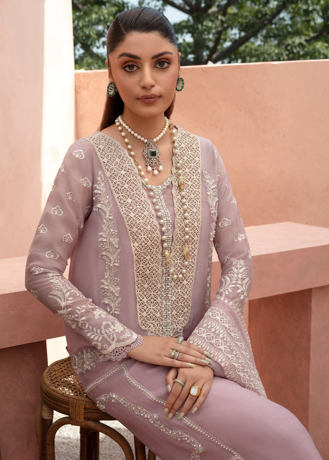 Saira Shakira | Aurelia Pret 24 | Aurora