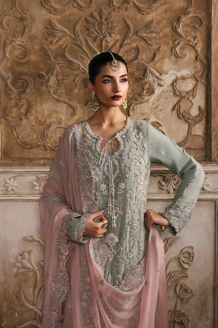 Emaan Adeel | Romansiyyah Luxury Formals | MAHPARI by Emaan Adeel - Designer Dress  - Type : Ladies Clothes - Available at Libayah - 100% Original 