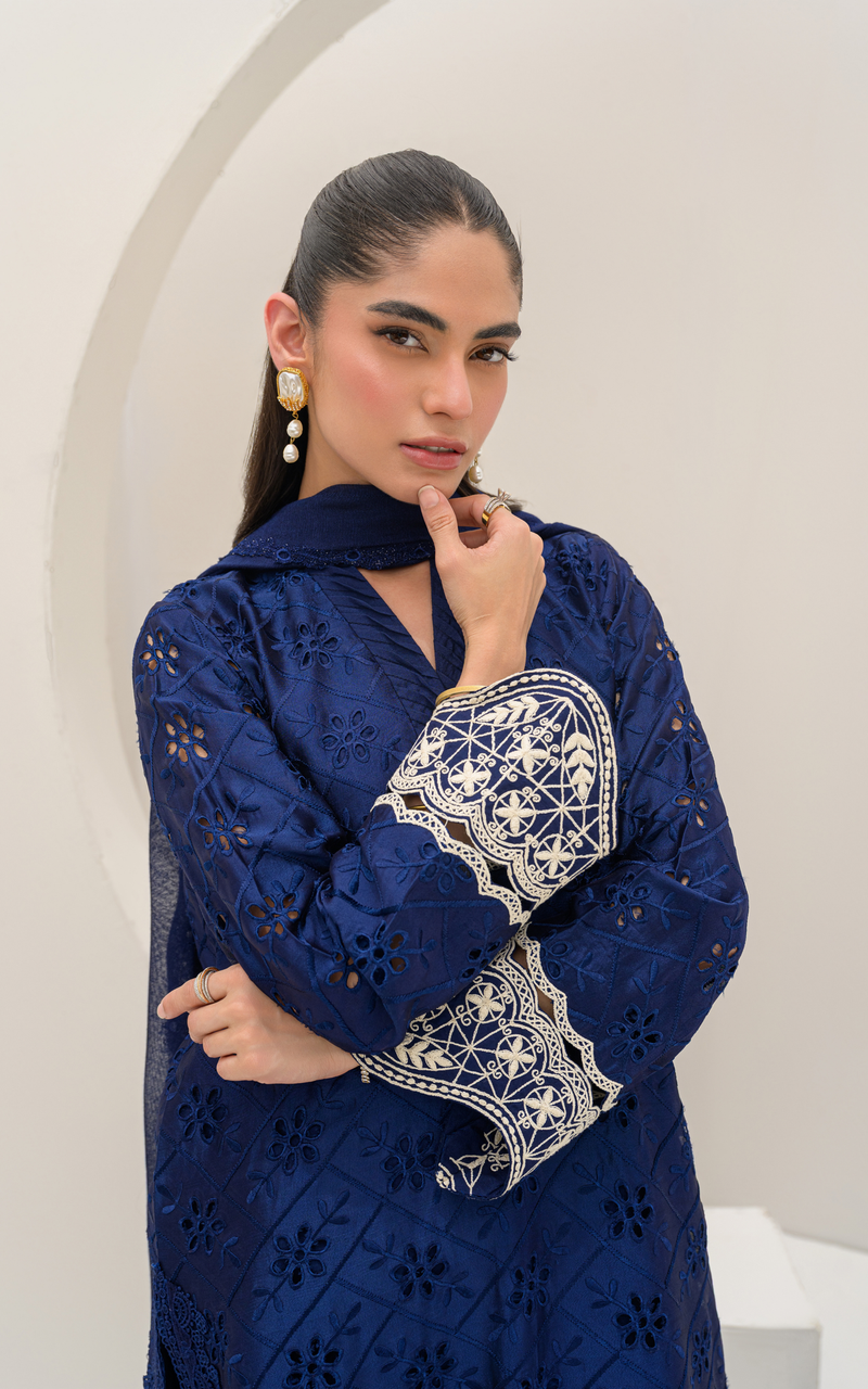 Sana Abbas | Ara Eid Luxe | Sora - by Libayah - Registered Vendor of : Sana Abbas - 100% Original Designer Dress