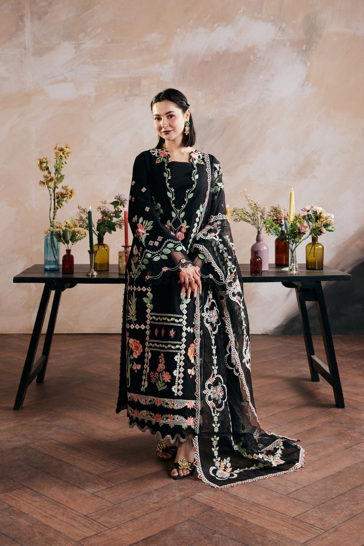 Maryam Hussain | Luxury Lawn 26 Vol 2 | Gul Meena by Maryam Hussain - Designer Dress  - Type : Ladies Clothes - Available at Libayah - 100% Original 