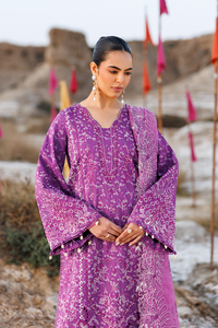 Emaan adeel | Sunlit Groove Luxury Lawn 26 | FLORAL FRENZY by Emaan Adeel - Designer Dress  - Type : Ladies Clothes - Available at Libayah - 100% Original 