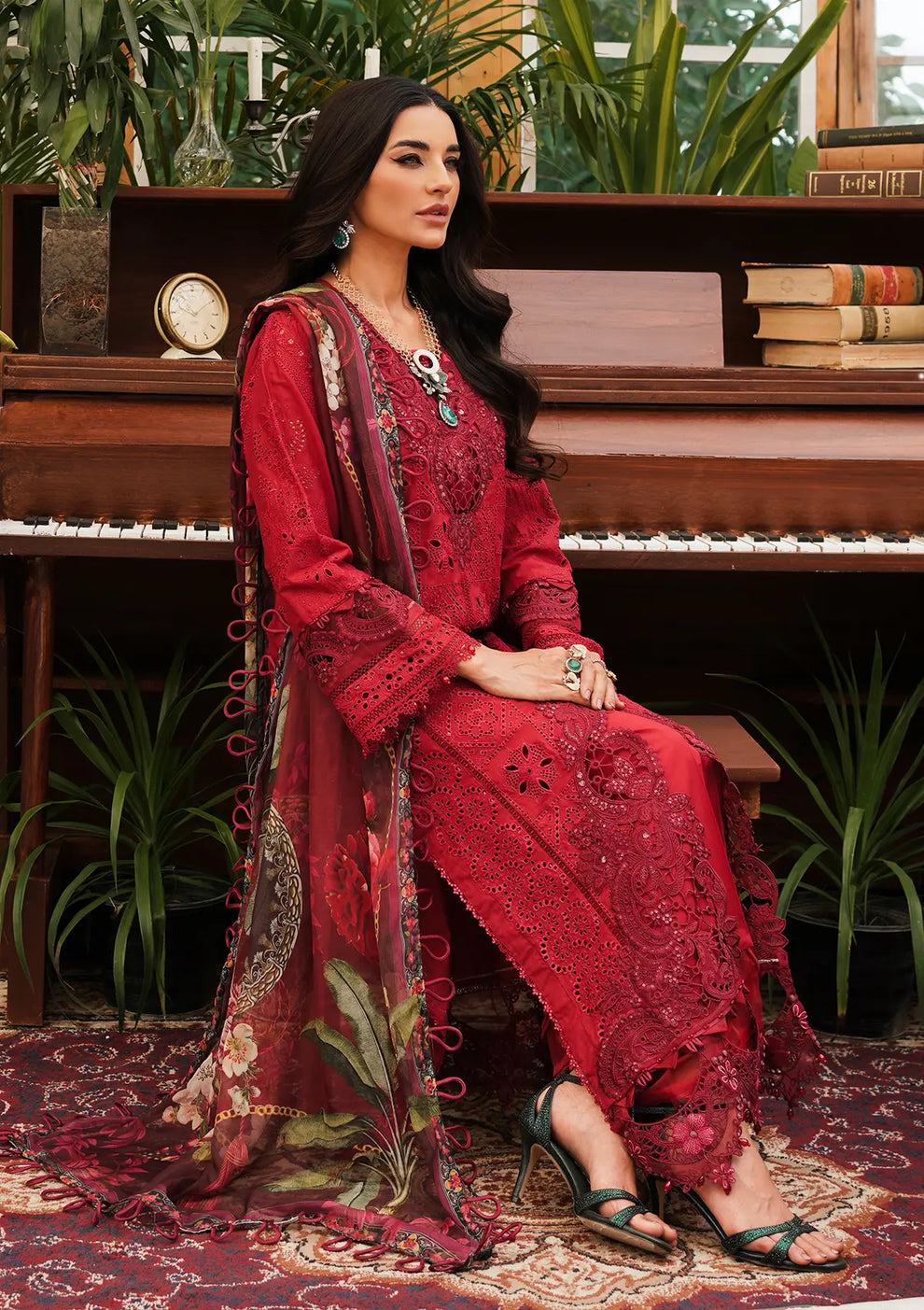 Kahf Premium | Luxury Lawn 24 | KLE-04 Valentino by Kahf Premium - Designer Dress - Type: Ladies Clothes - Available at Libayah - 100% Original