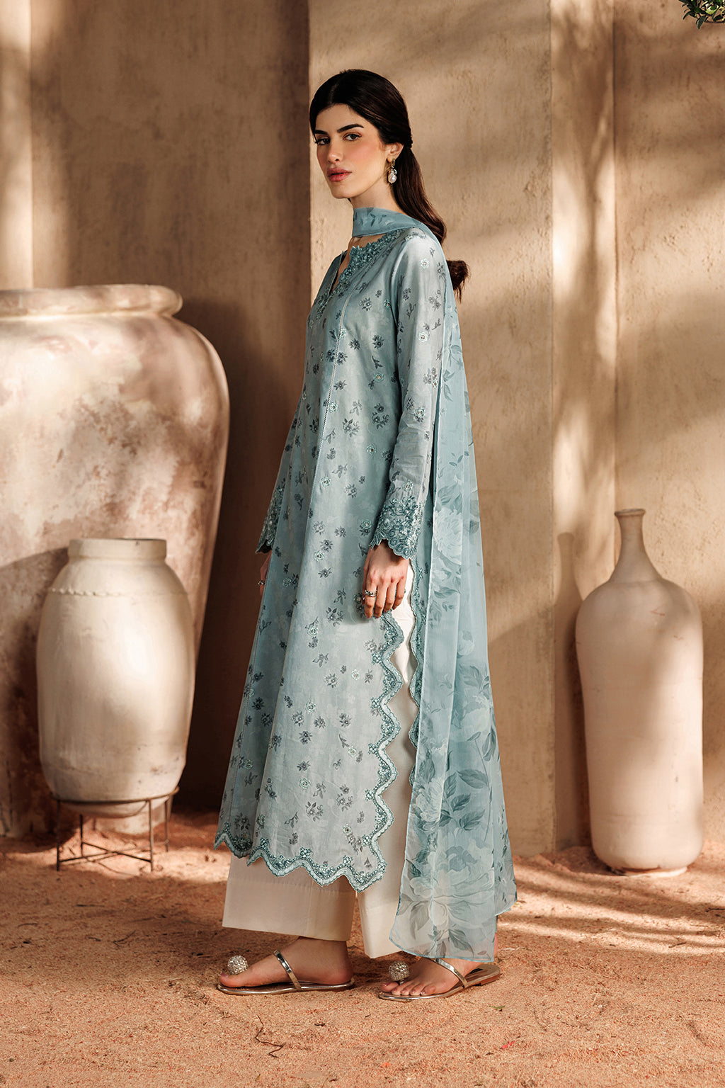 Iznik | Printed Lawn 26 | UE-671 Printed Lawn by Iznik - Designer Dress  - Type : Ladies Clothes - Available at Libayah - 100% Original 