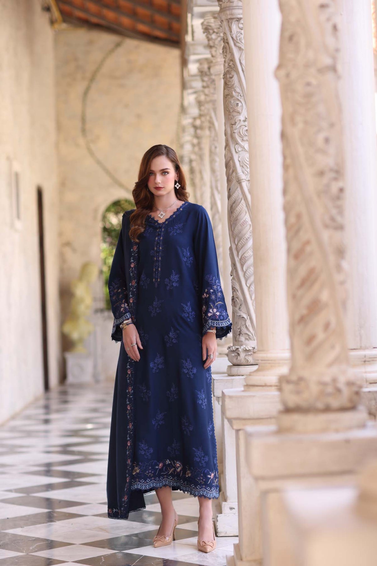Sapphire – authentic Pakistani dress from the Noor by Saadia Asad Winter Pashmina 25 collection for women in the UK