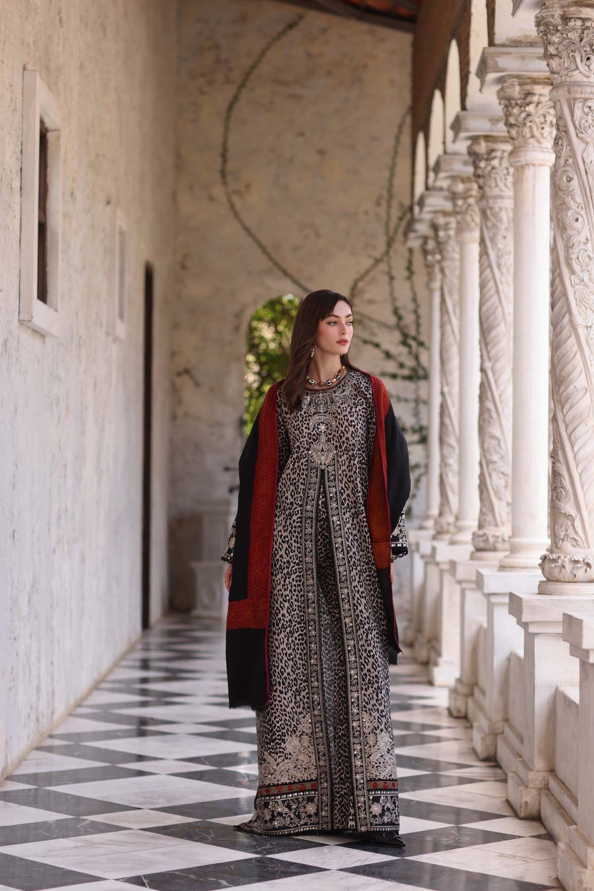 Noor by Saadia Asad | Winter Pashmina 25 | Noir Safari