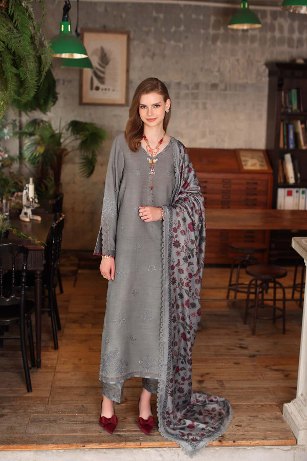 Saadia Asad | Winter Printkhaas 25 | D4 - B by Saadia Asad - Designer Dress - Type : Ladies Clothes - Available at Libayah - 100% Original 