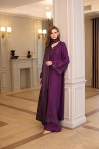 Saadia Asad | Winter Printkhaas 25 | D10 - B by Saadia Asad - Designer Dress - Type : Ladies Clothes - Available at Libayah - 100% Original 