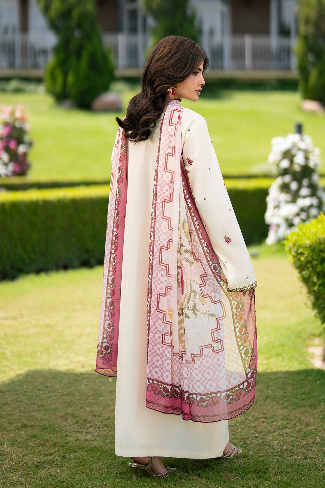 Alizeh | Printed Lawn | AF-EL-7076-Lace by Alizeh - Designer Dress  - Type : Ladies Clothes - Available at Libayah - 100% Original 
