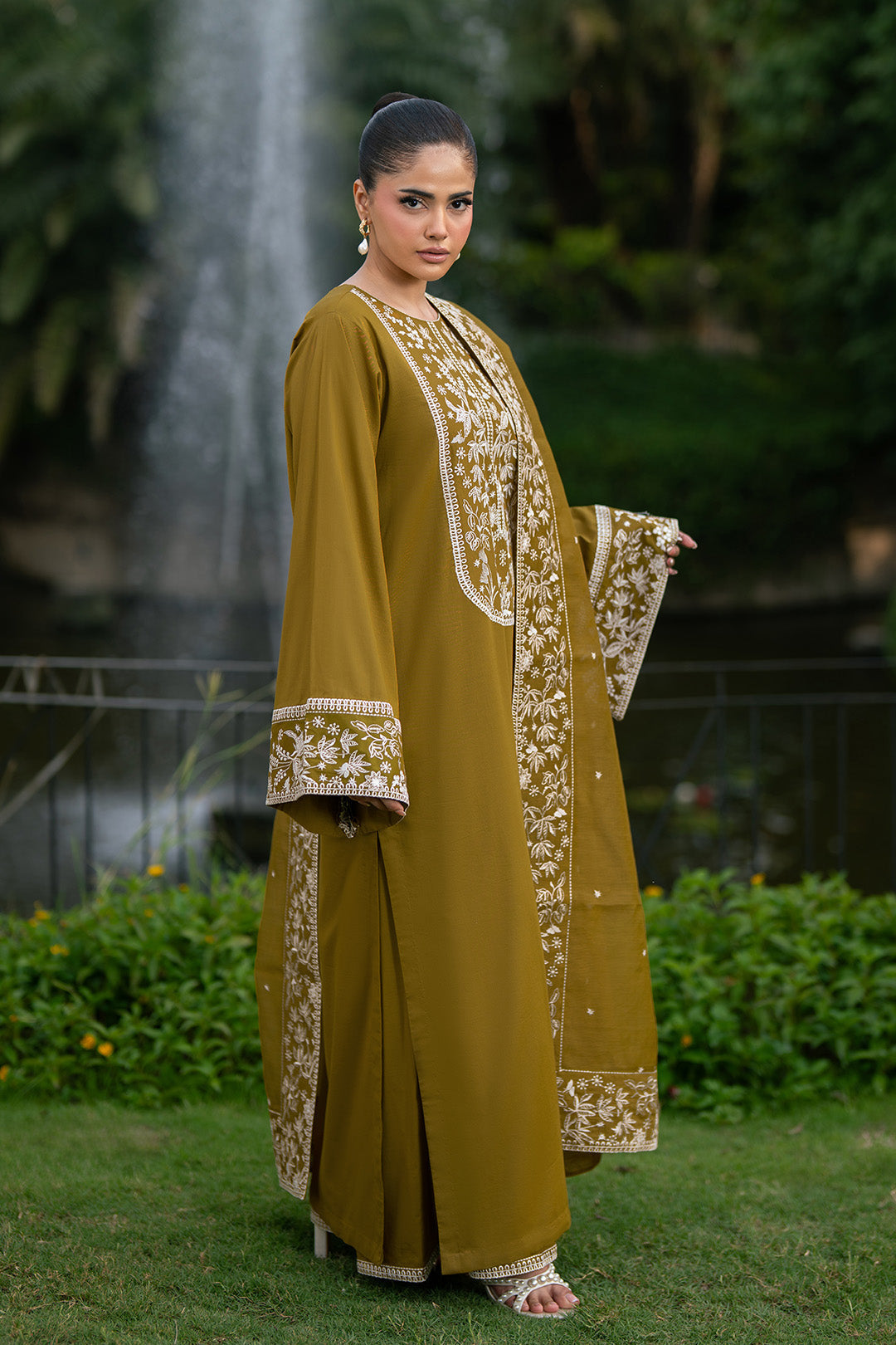 Alizeh | Printed Lawn | AF-EL-7075-Moss by Alizeh - Designer Dress  - Type : Ladies Clothes - Available at Libayah - 100% Original 