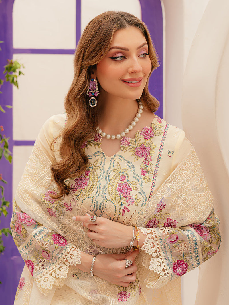 Mahnur | Allenura Luxury Lawn 24 | AMOUR by Mahnur - Designer Dress - Type: Ladies Clothes - Available at Libayah - 100% Original