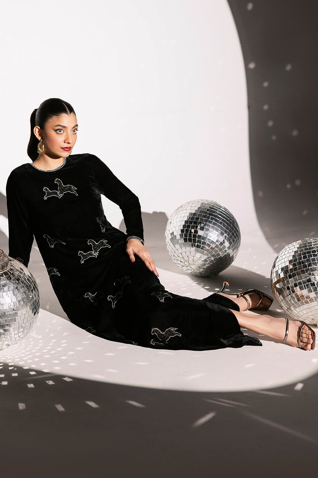 Afsanah | The Velvet Edit | AV-105 by Afsanah - Designer Dress - Type: Ladies Clothes - Available at Libayah - 100% Original