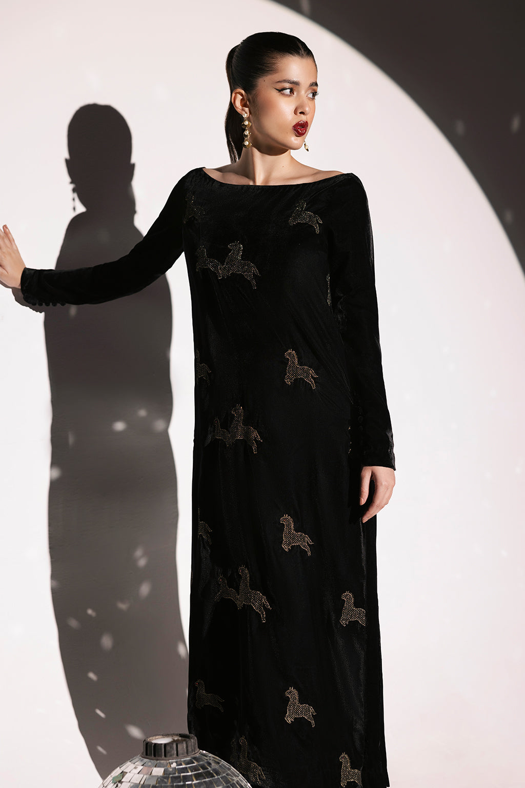 Afsanah | The Velvet Edit | AV-106 by Afsanah - Designer Dress - Type: Ladies Clothes - Available at Libayah - 100% Original