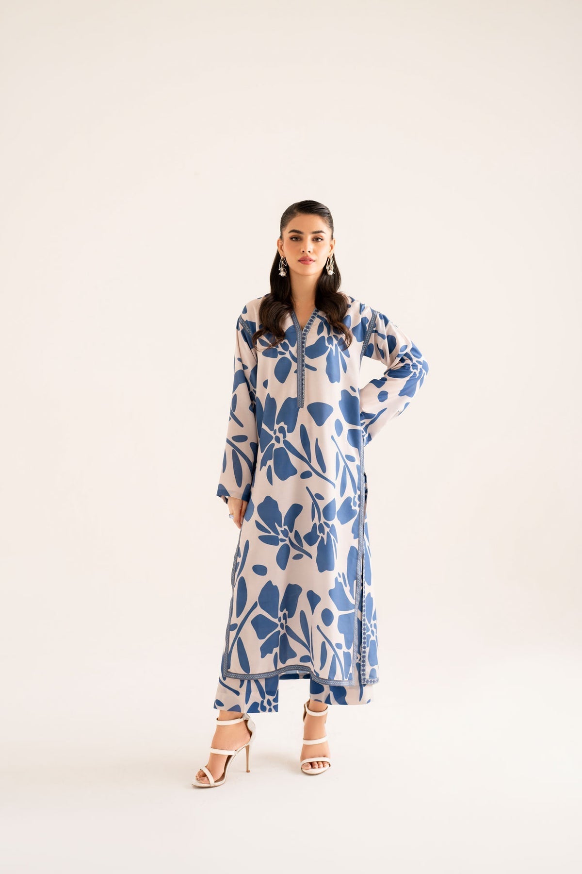 Akbar Aslam | Co-ords Sets | Leila by Akbar Aslam - Designer Dress - Type: Ladies Clothes - Available at Libayah - 100% Original