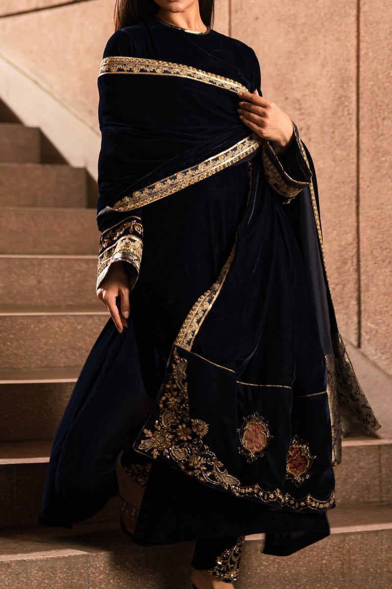 Ammara Khan | Rendezvous Velvet | Navy Magic Velvet Shawl Set (D-09) by Ammara Khan - Designer Dress - Type: Ladies Clothes - Available at Libayah - 100% Original