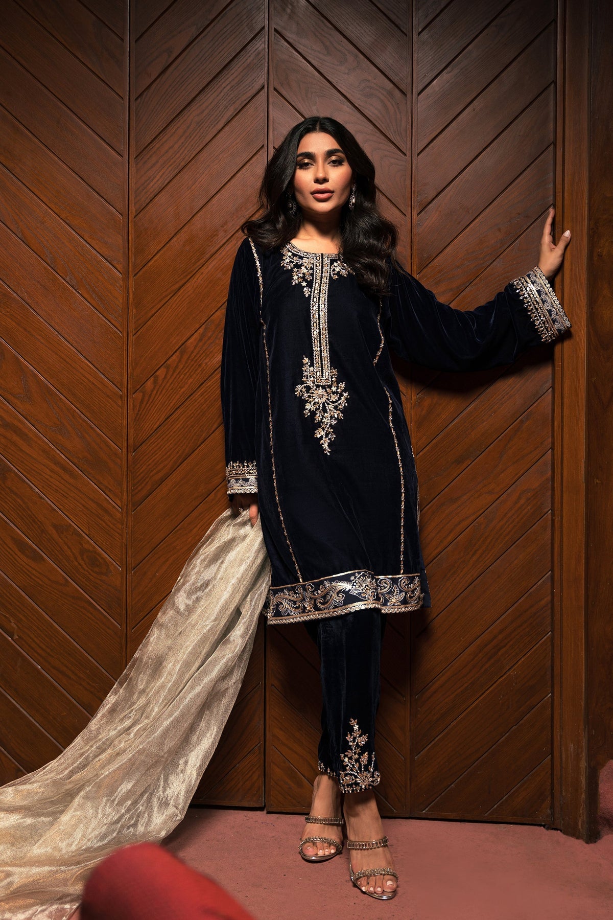 Ammara Khan | Rendezvous Velvet | Midnight Glam Set (D-01) by Ammara Khan - Designer Dress - Type: Ladies Clothes - Available at Libayah - 100% Original