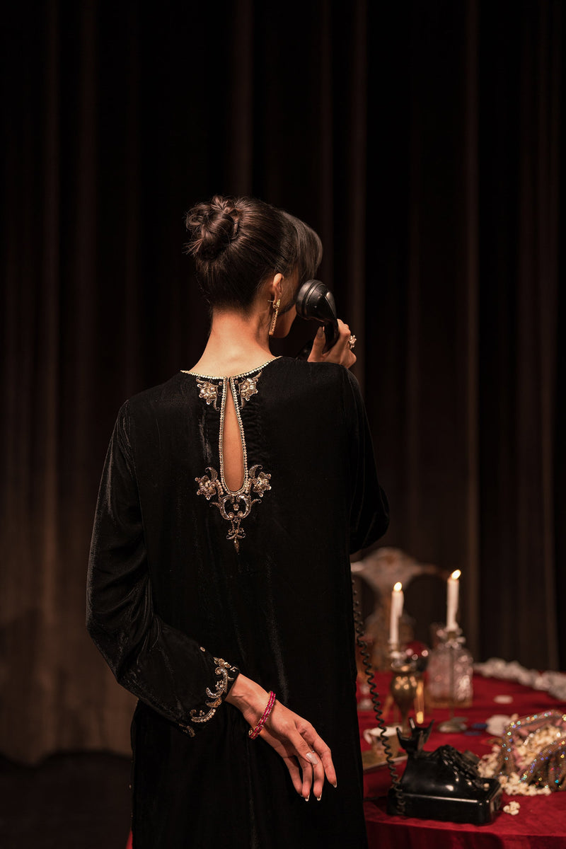 Ammara Khan | Rendezvous Velvet | Mukesh Black Set (D-02) by Ammara Khan - Designer Dress - Type: Ladies Clothes - Available at Libayah - 100% Original